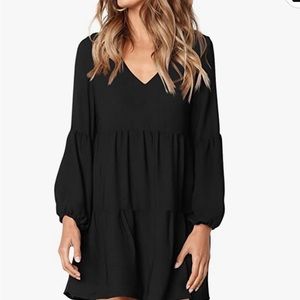 Black V-neck Tunic Dress. Casual loose flows shift dress SzS